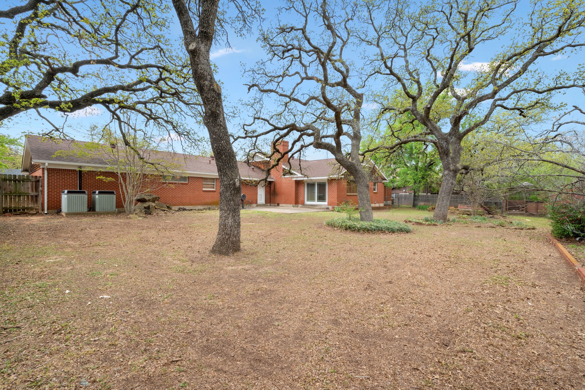 804 NW 11th Street Mineral Wells TX 76067