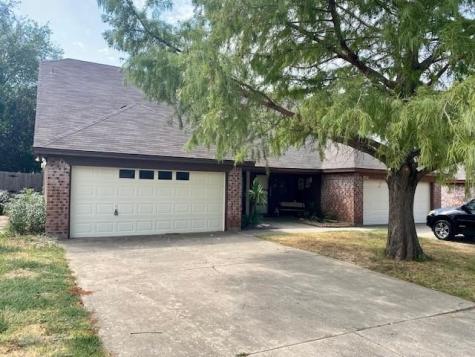 7714 Sable Lane North Richland Hills TX 76182