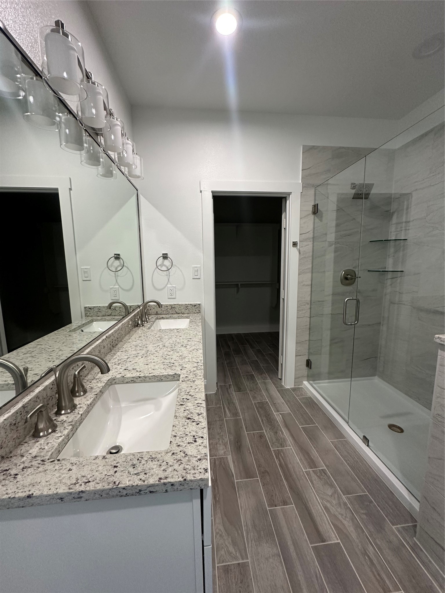 1410 Diceman Avenue Dallas TX 75203