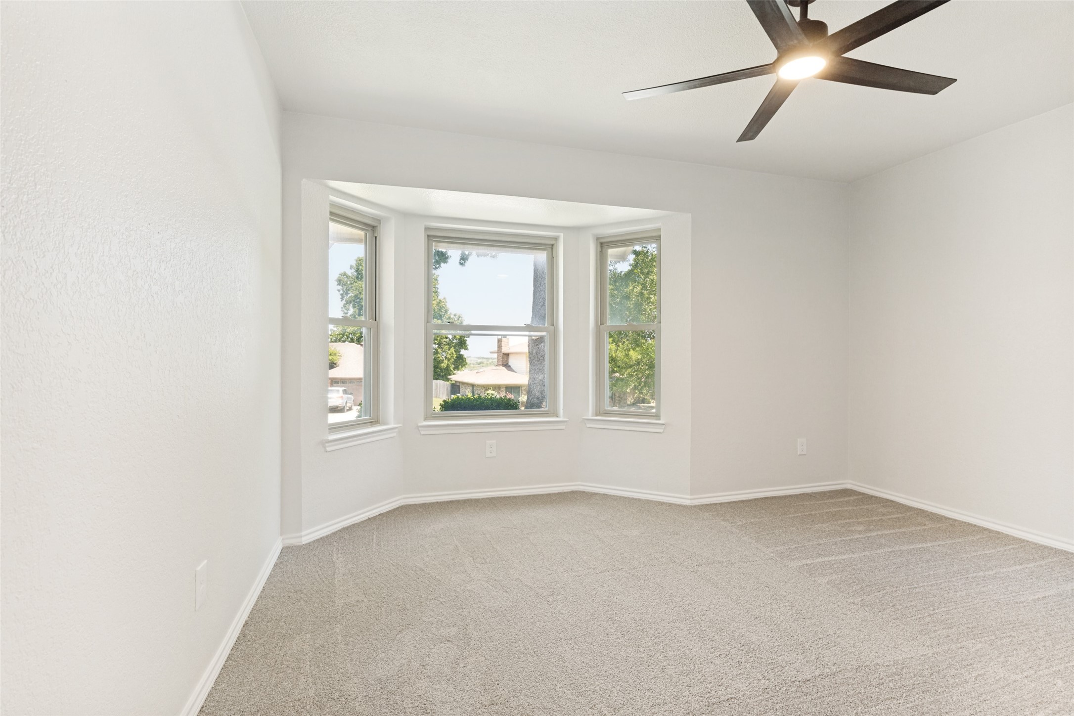 10029 Stoneleigh Drive Benbrook TX 76126