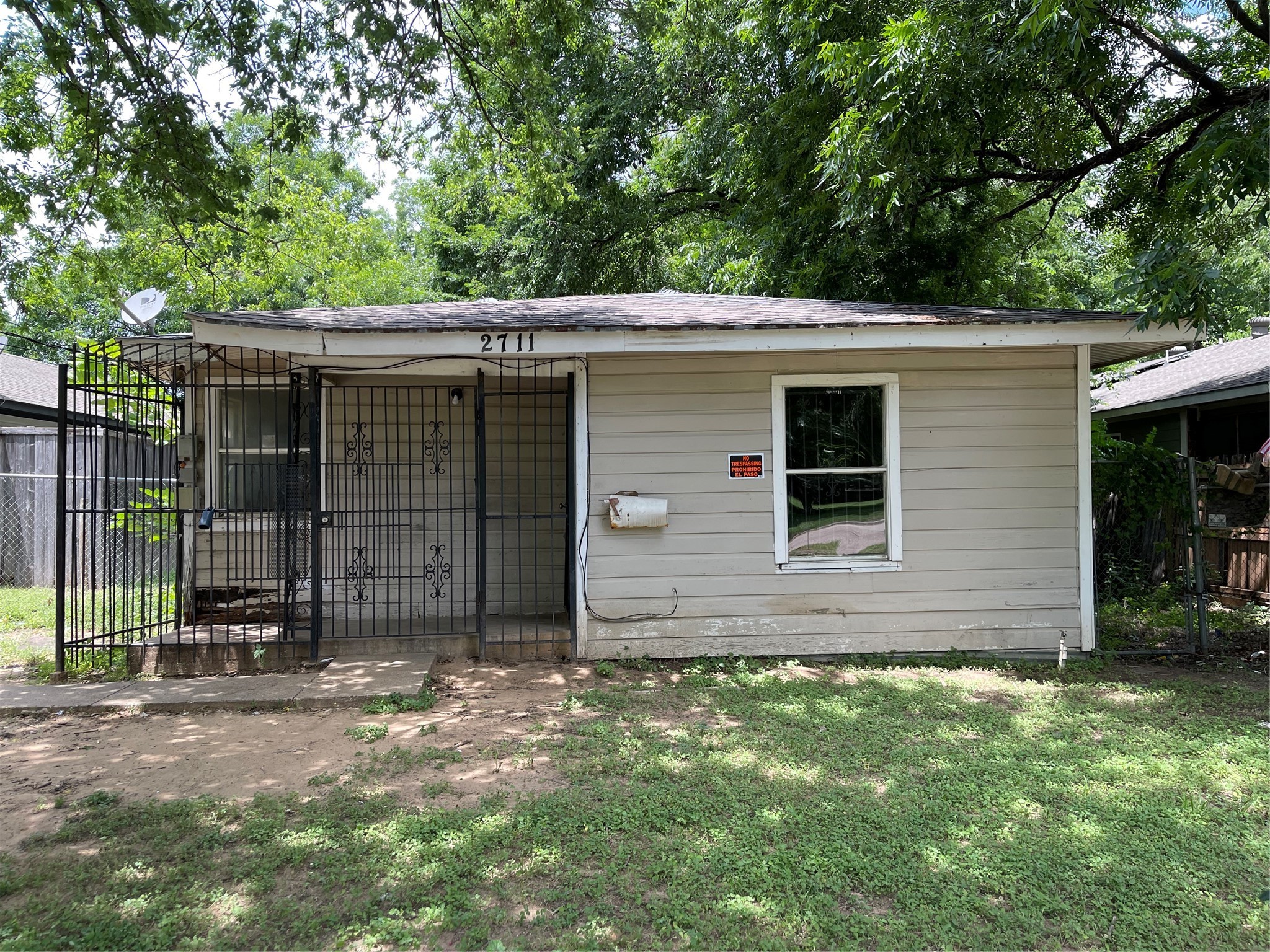 2711 Valentine Street Dallas TX 75215