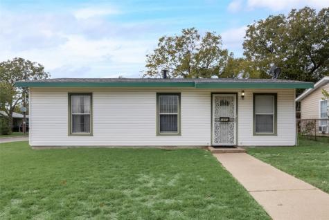 3851 Grover Avenue Fort Worth TX 76106