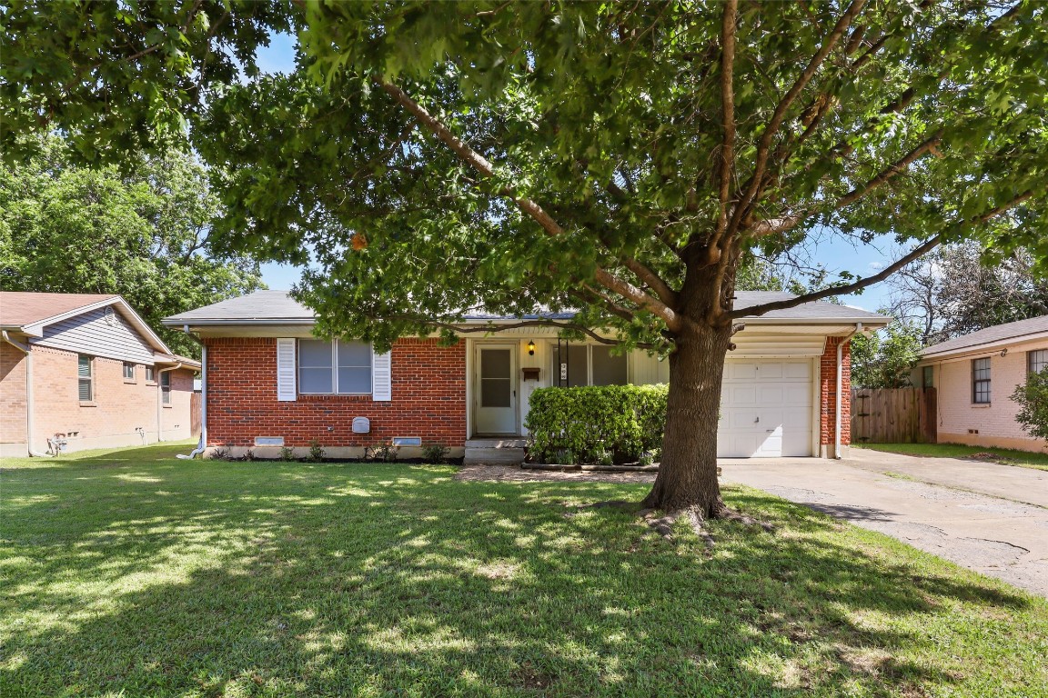 366 N Shore Place Lewisville TX 75067