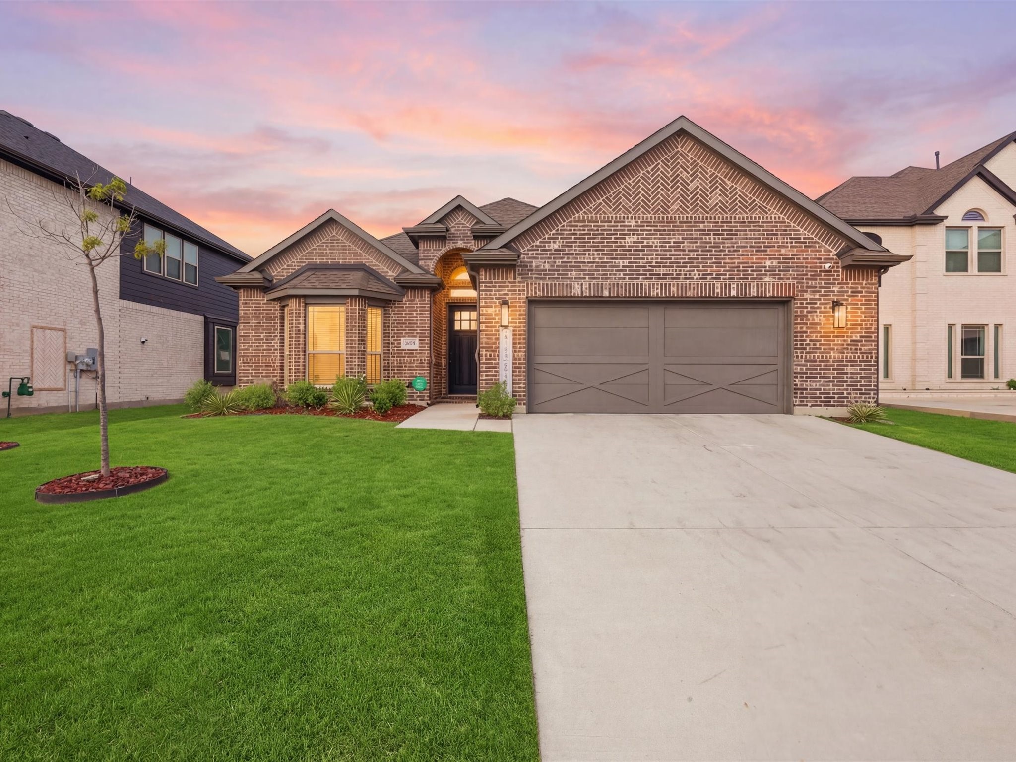 2304 Birdwatch Lane Mansfield TX 76063