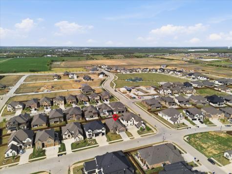 2304 Birdwatch Lane Mansfield TX 76063