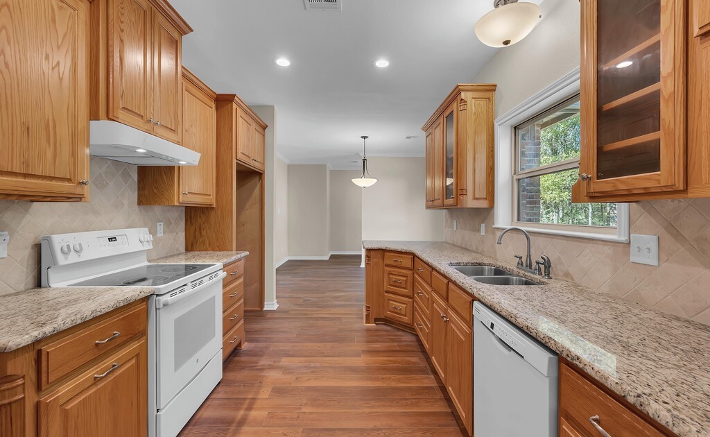 556 Wildwood Trail Lorena TX 76655