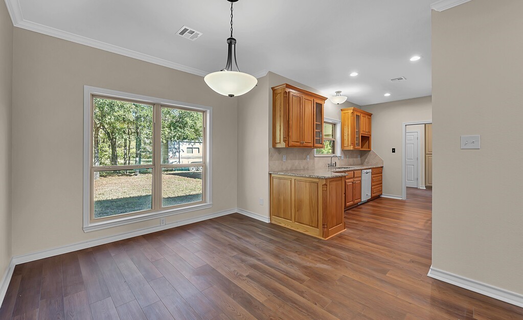 556 Wildwood Trail Lorena TX 76655