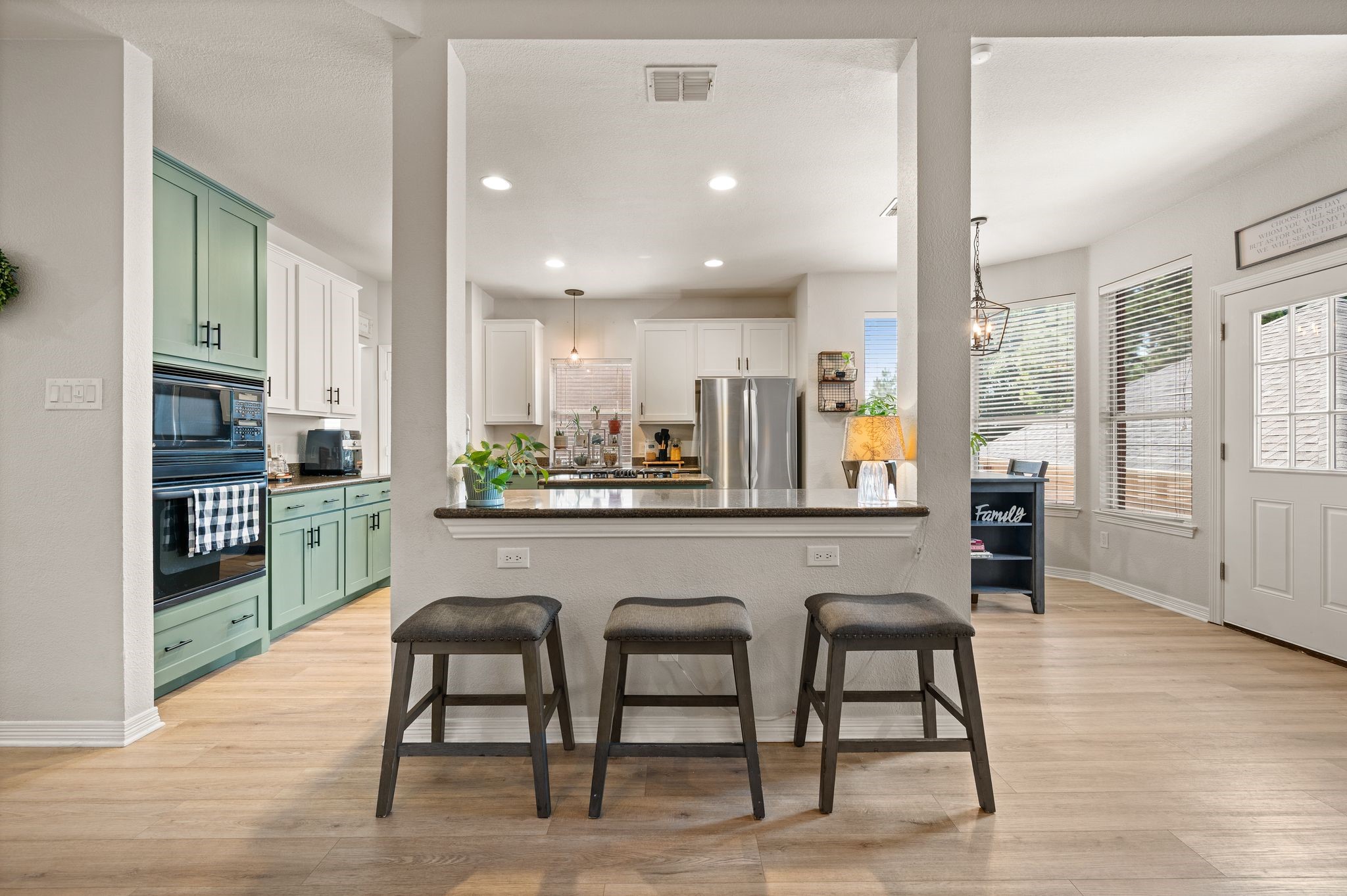 1931 Fall Creek Trail Keller TX 76248