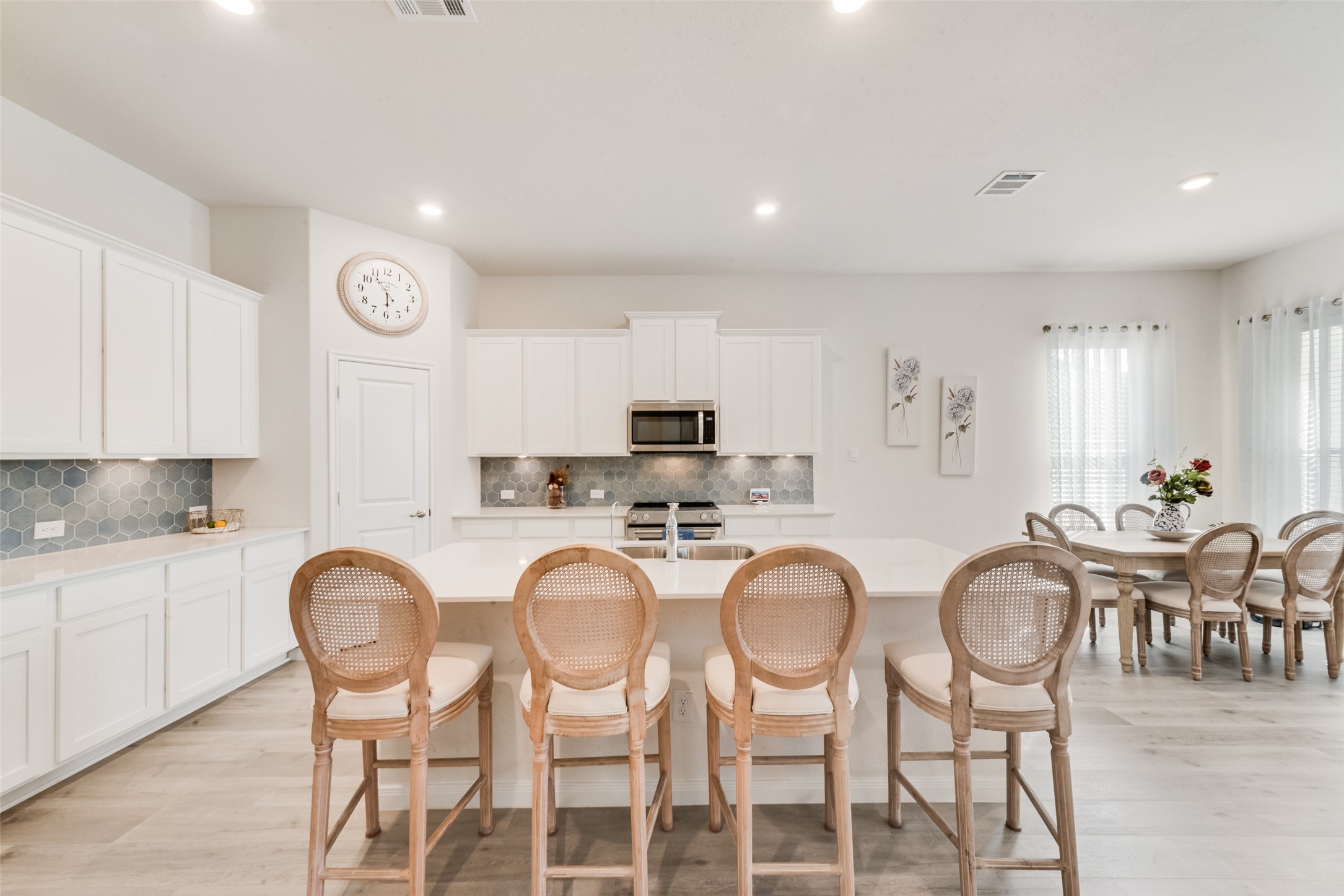 2911 Shetland Drive Aubrey TX 76227