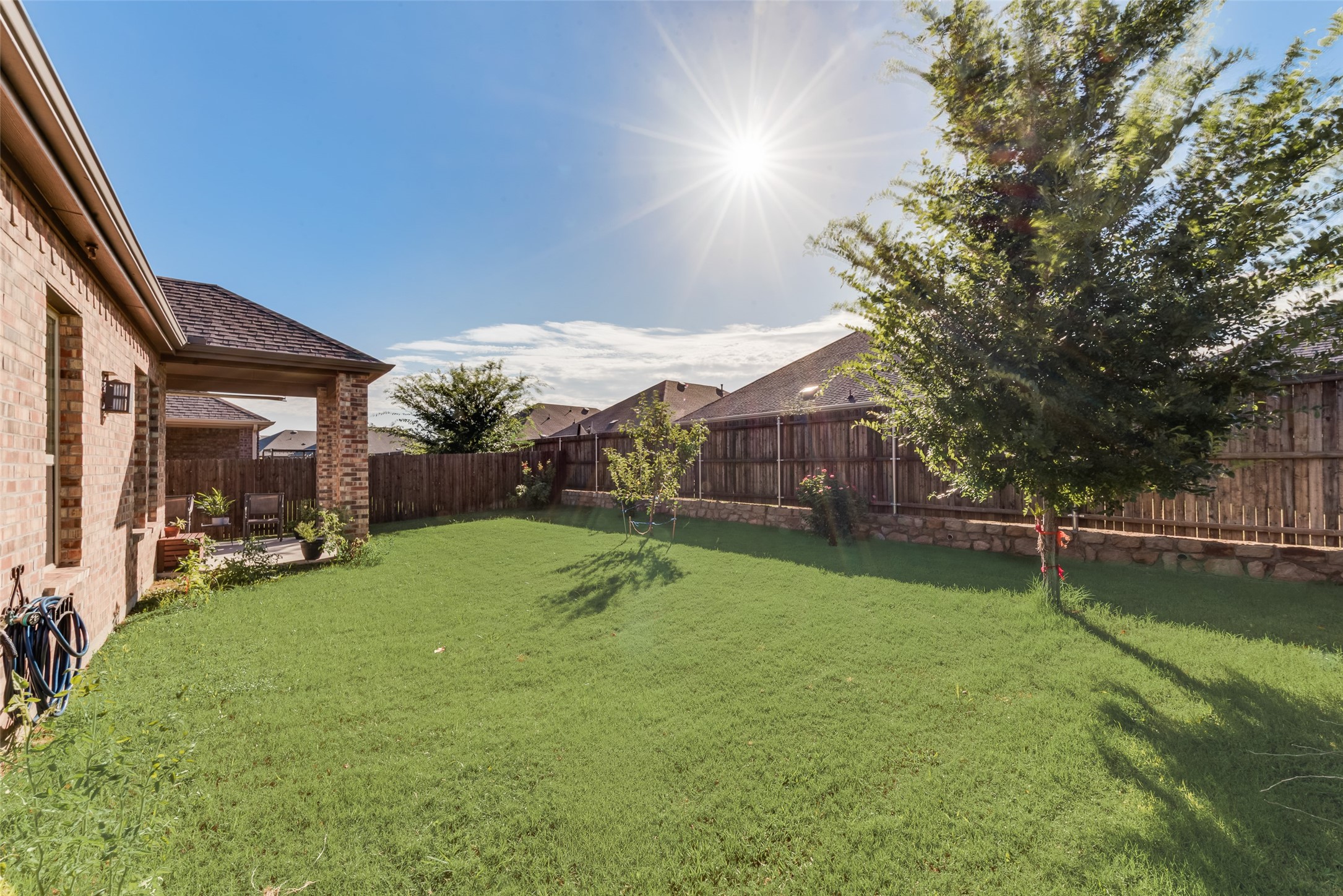 2911 Shetland Drive Aubrey TX 76227