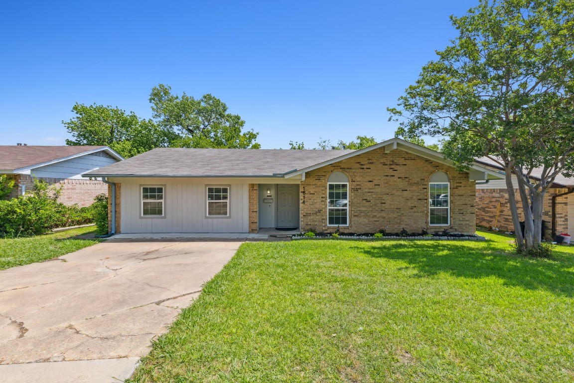 1614 Spring Lake Drive Mesquite TX 75149