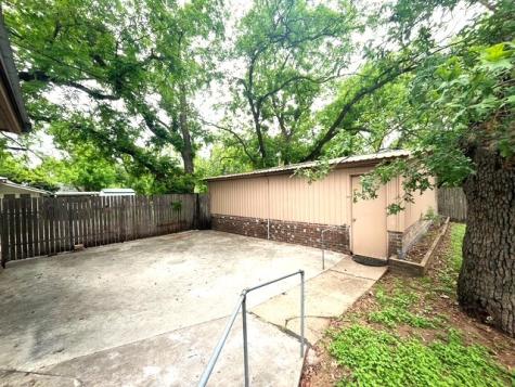 501 W College Street Rising Star TX 76471