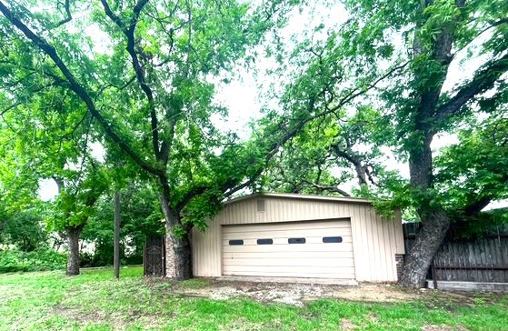 501 W College Street Rising Star TX 76471