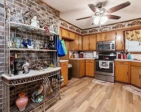 501 W College Street Rising Star TX 76471