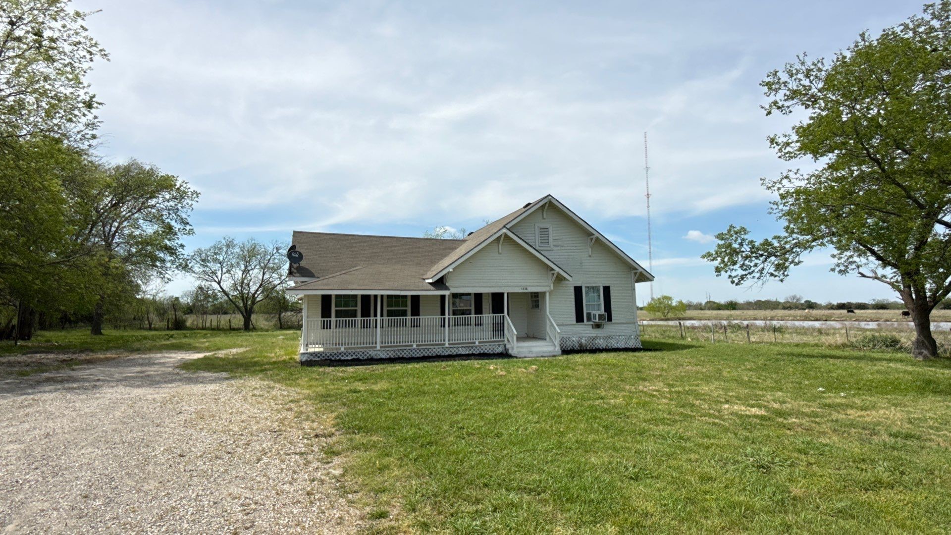 1338 S State Highway 121 Bonham TX 75418