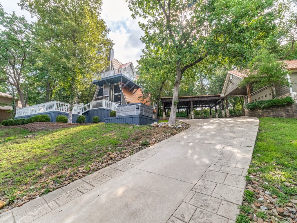 104 Bridlepath Drive Pottsboro TX 75076