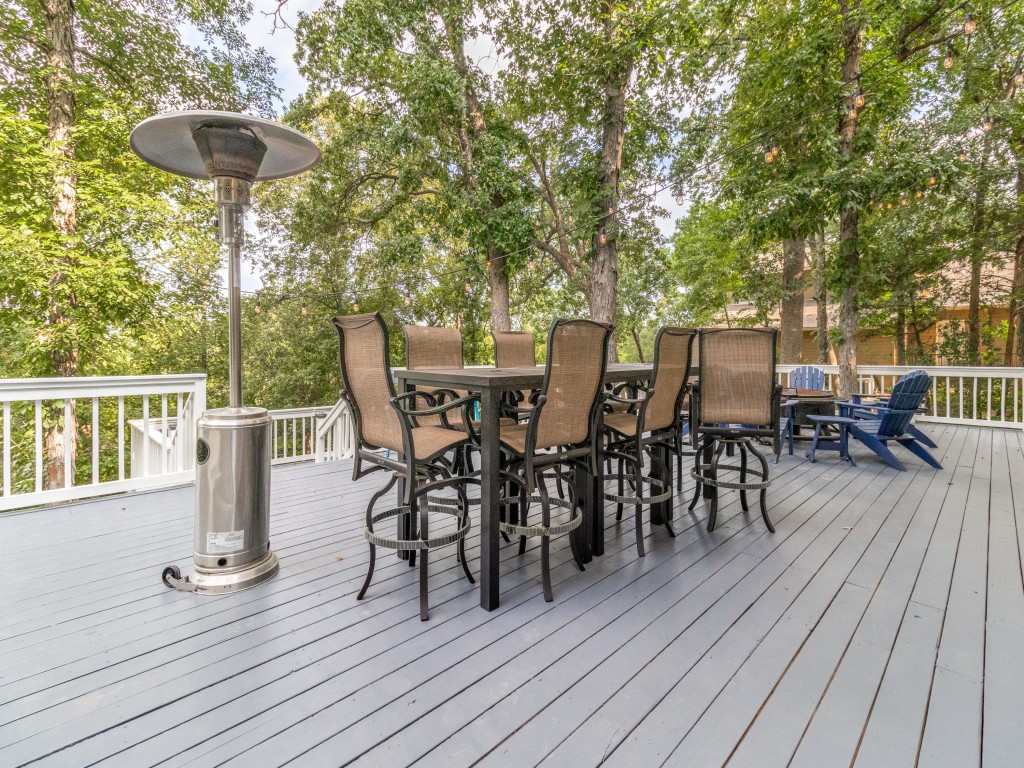 104 Bridlepath Drive Pottsboro TX 75076