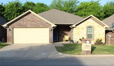1736 Sully Court Stephenville TX 76401