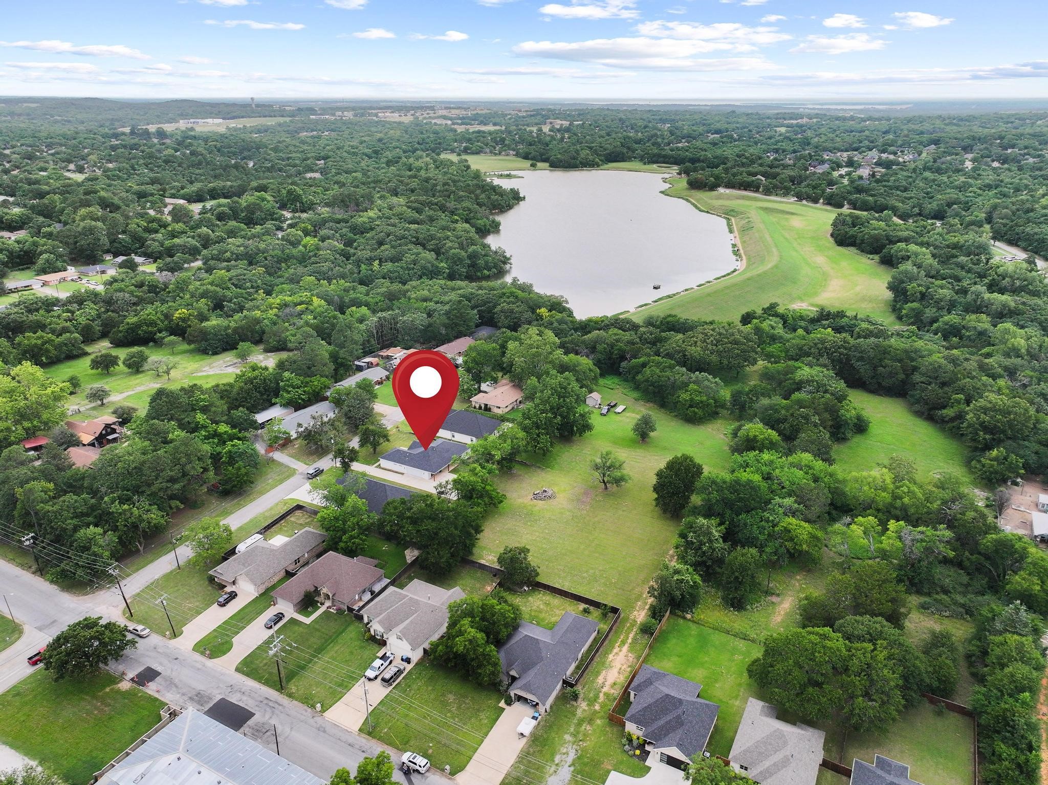 1834 S Park Avenue Denison TX 75020
