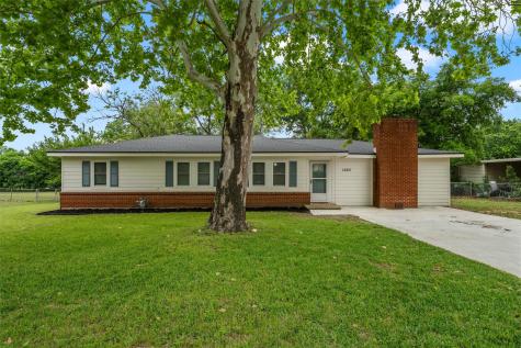 1003 Donlo Street Robinson TX 76706