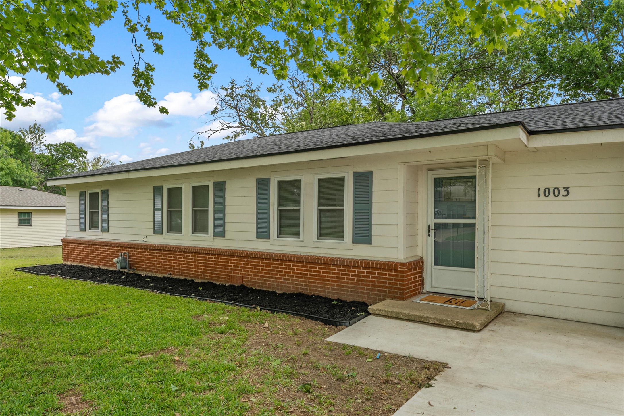 1003 Donlo Street Robinson TX 76706