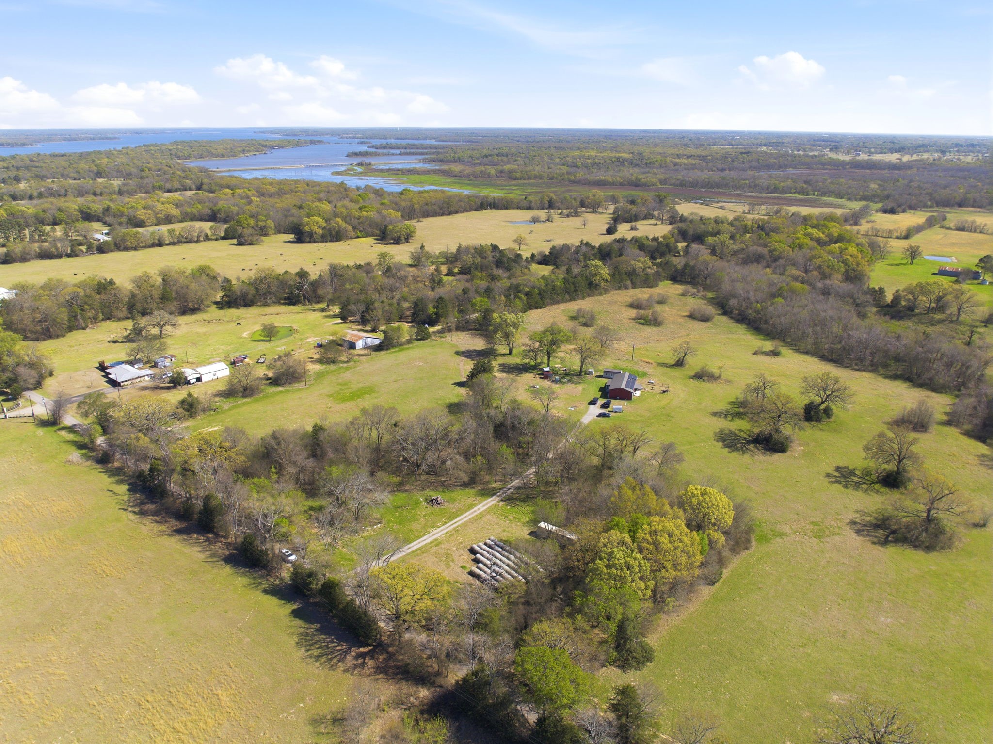 1009 Rs County Road 4325 Emory TX 75440