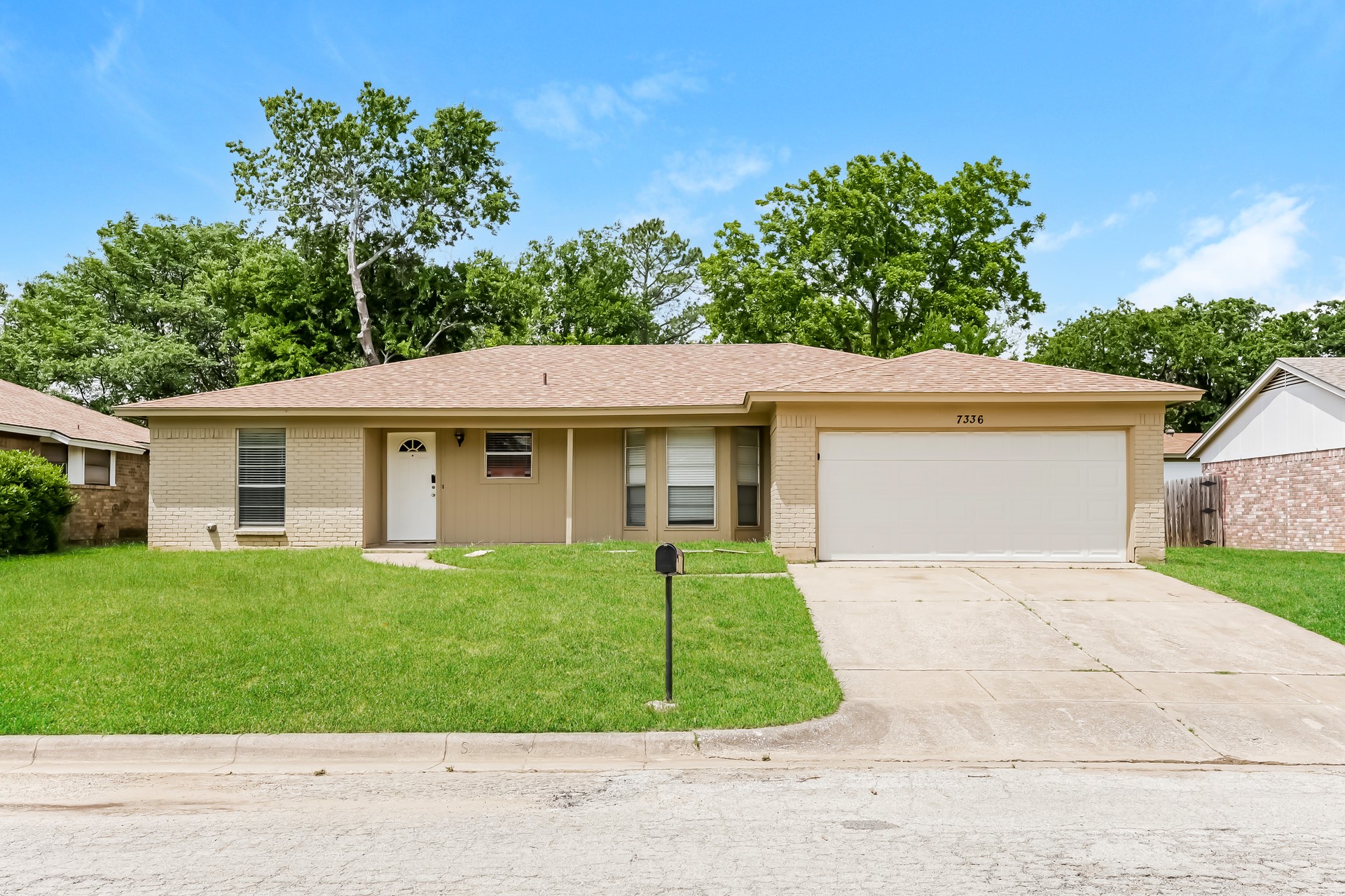 7336 Woodbridge Drive Forest Hill TX 76140