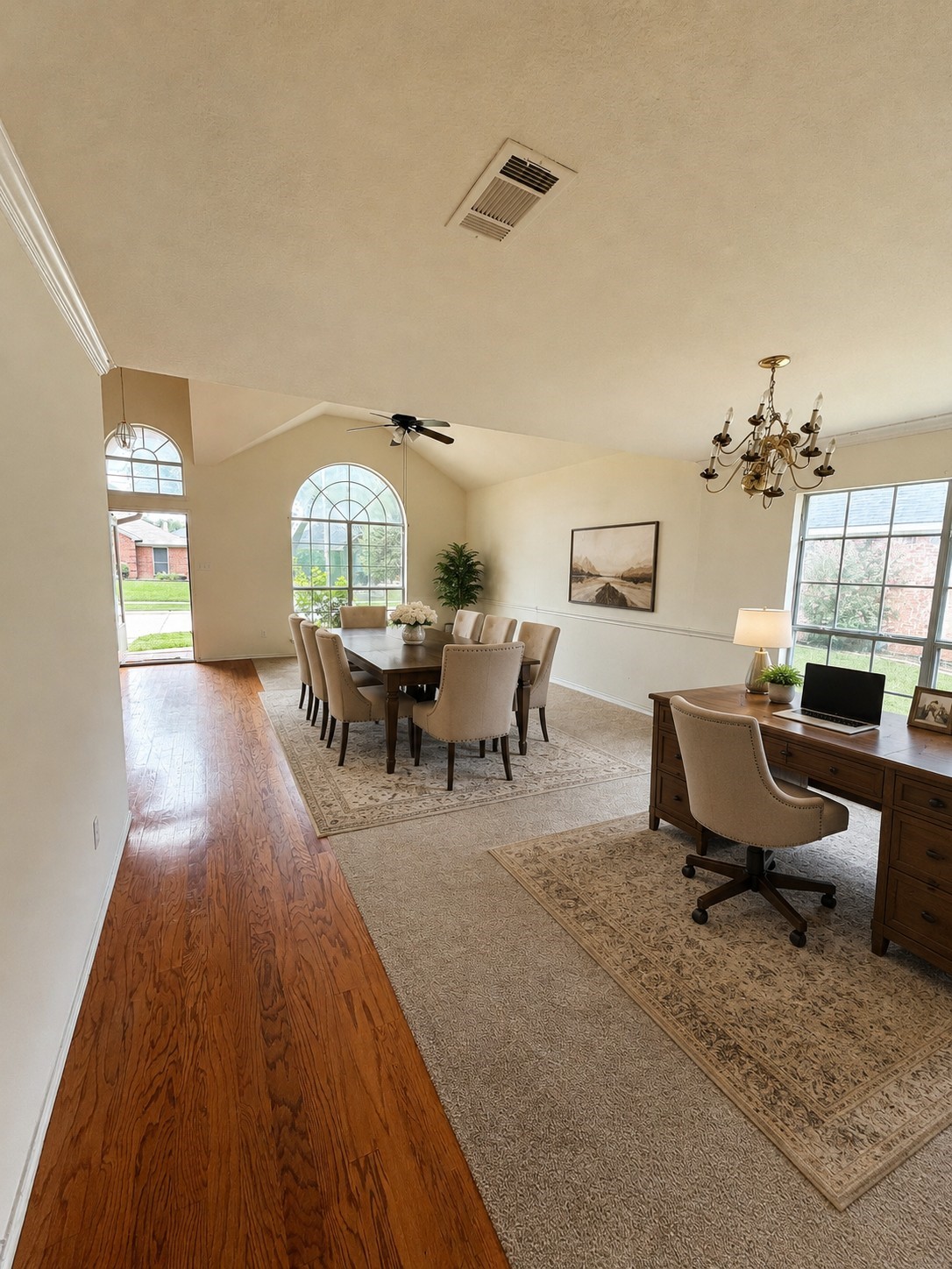 2707 Red Oak Drive Grand Prairie TX 75052
