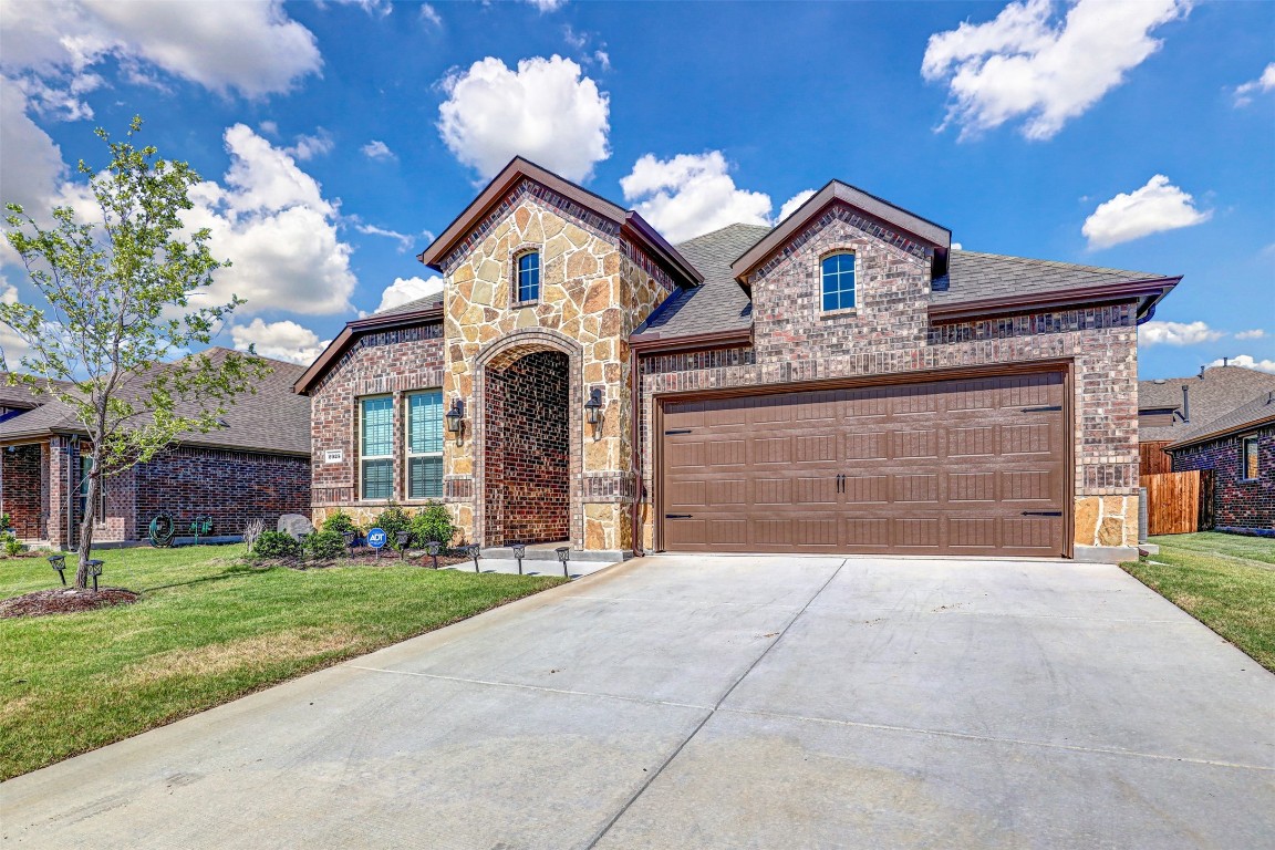 2925 Cerro Ranch Road Aubrey TX 76227