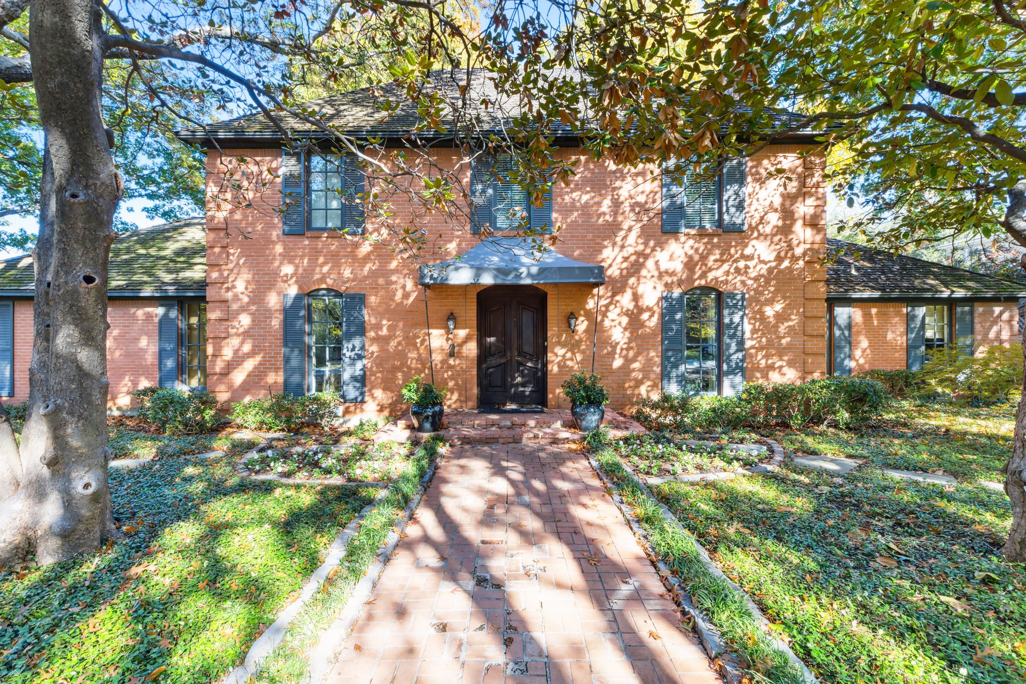 6011 Desco Drive Dallas TX 75225