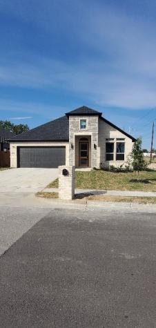 2202 El Paso Street Grand Prairie TX 75051