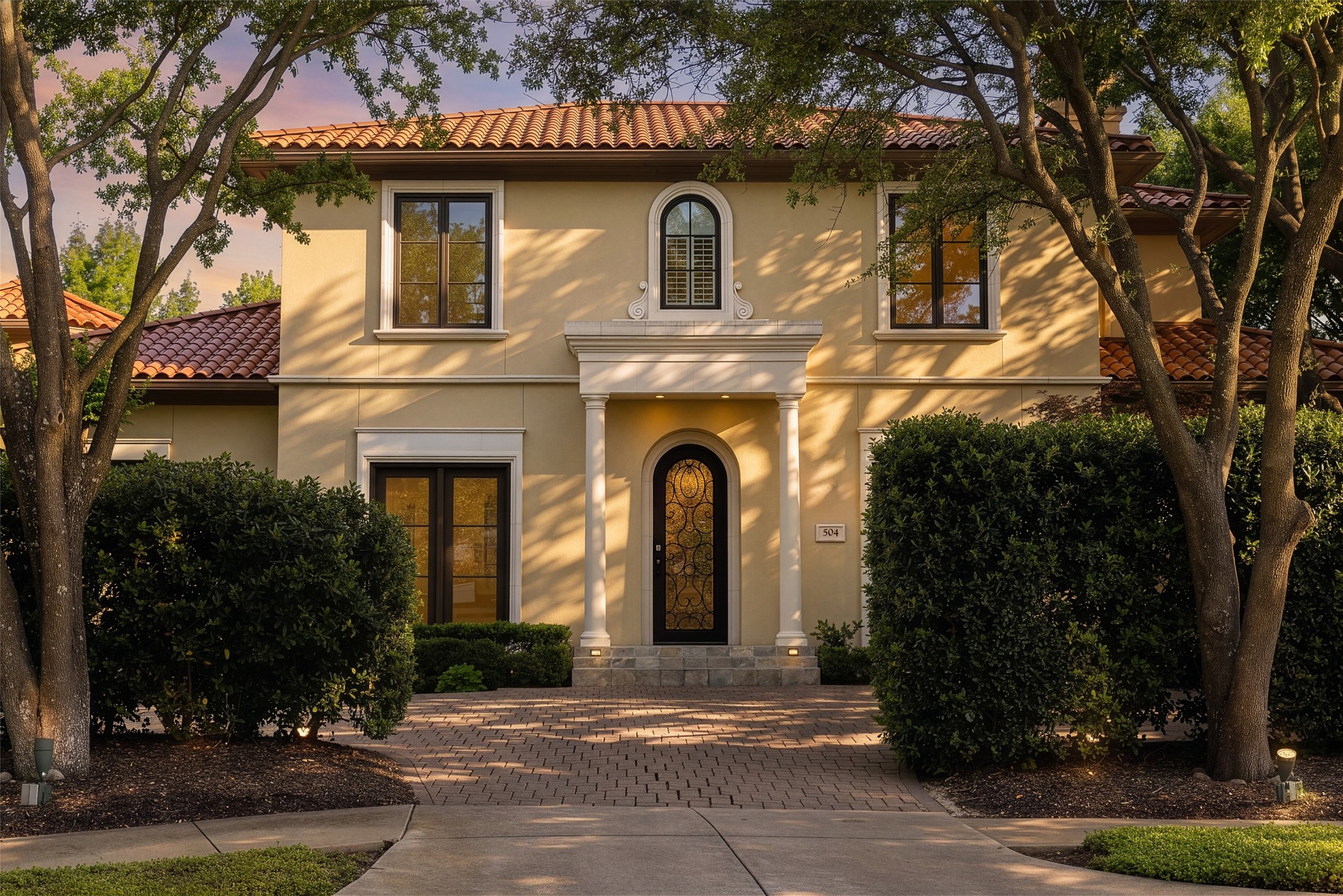 504 Byron Court Irving TX 75038