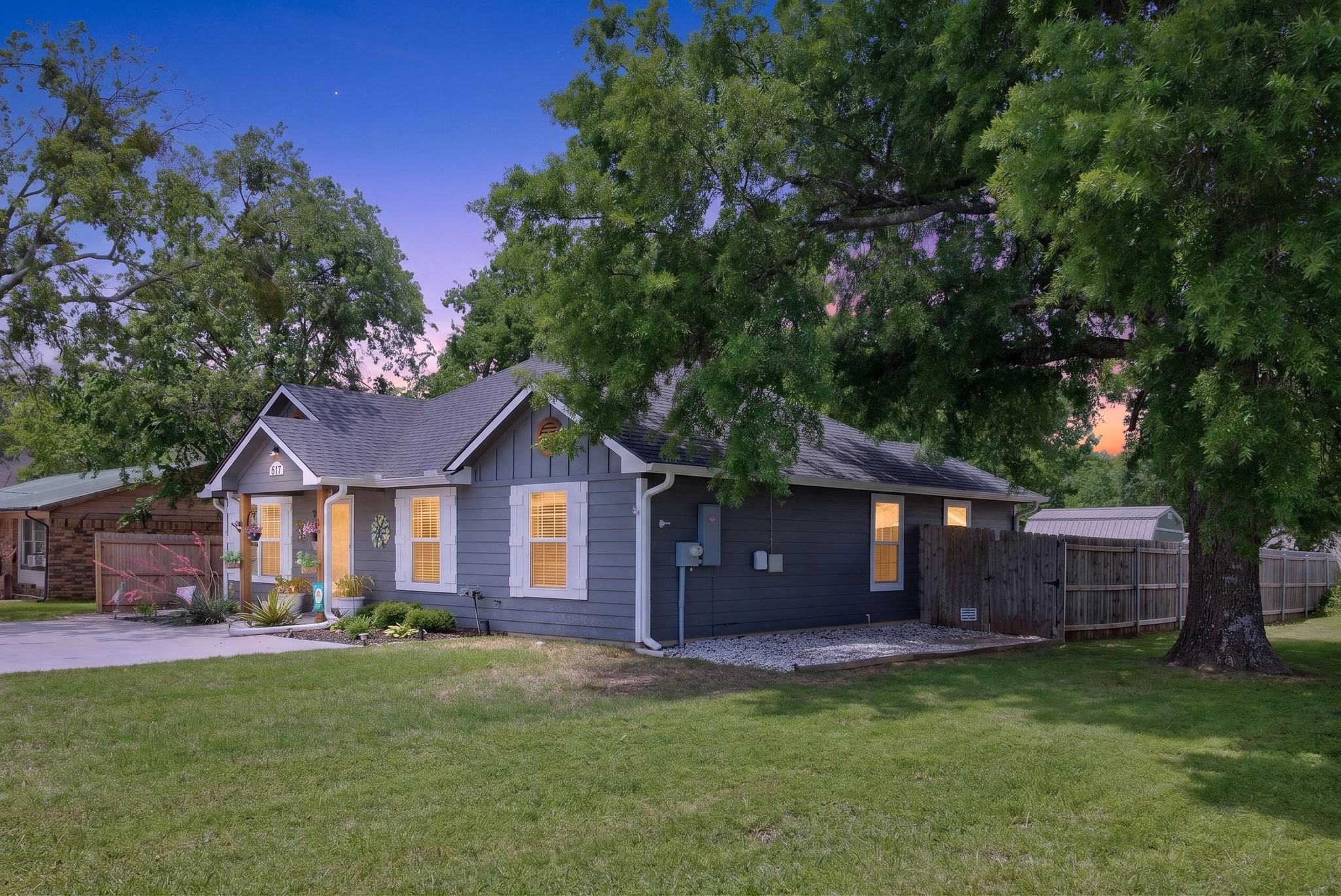 617 N Jordan Street Whitesboro TX 76273
