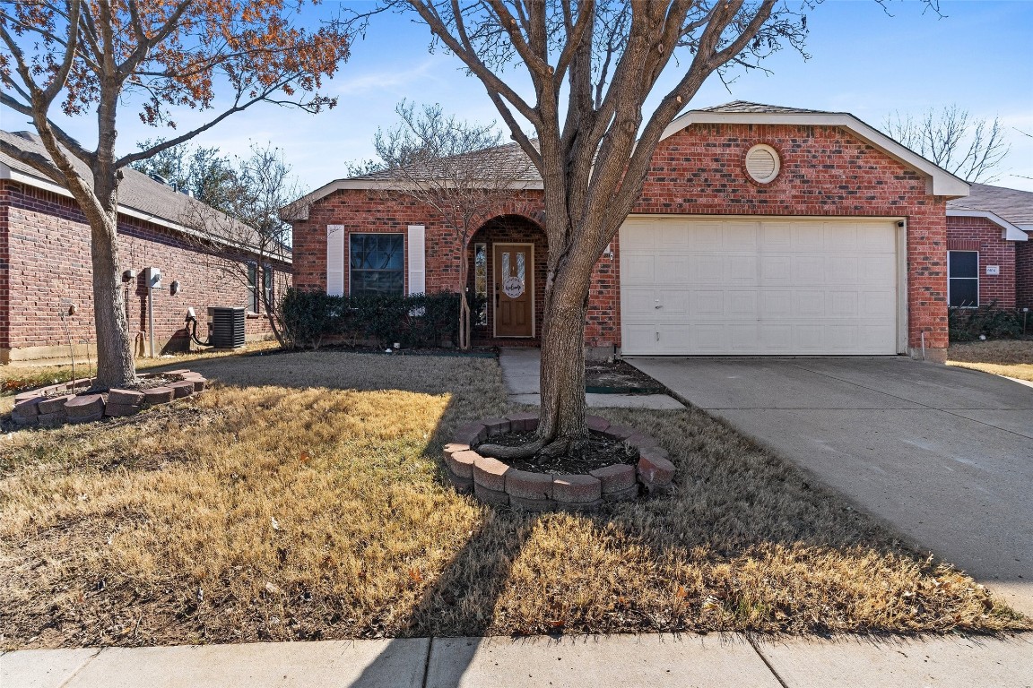 6108 Goldenrod Drive Denton TX 76208