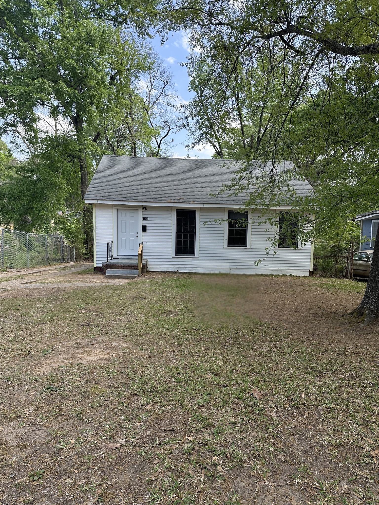 1809 Jenkins Avenue Shreveport LA 71101