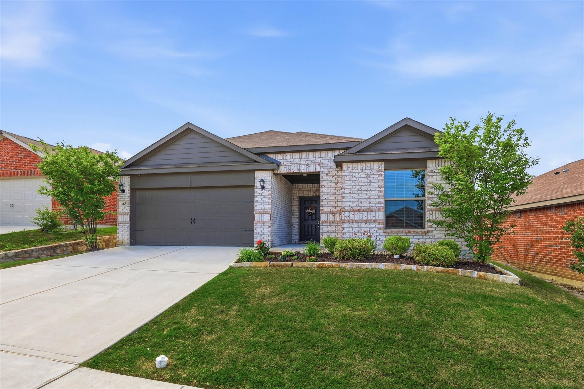 165 Bandana Circle Newark TX 76071