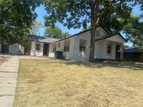 2112 Walnut Street Greenville TX 75401