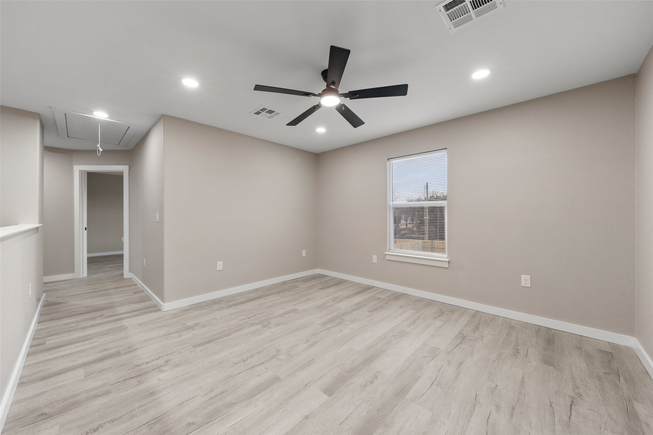 1909 Sanger Avenue Waco TX 76707