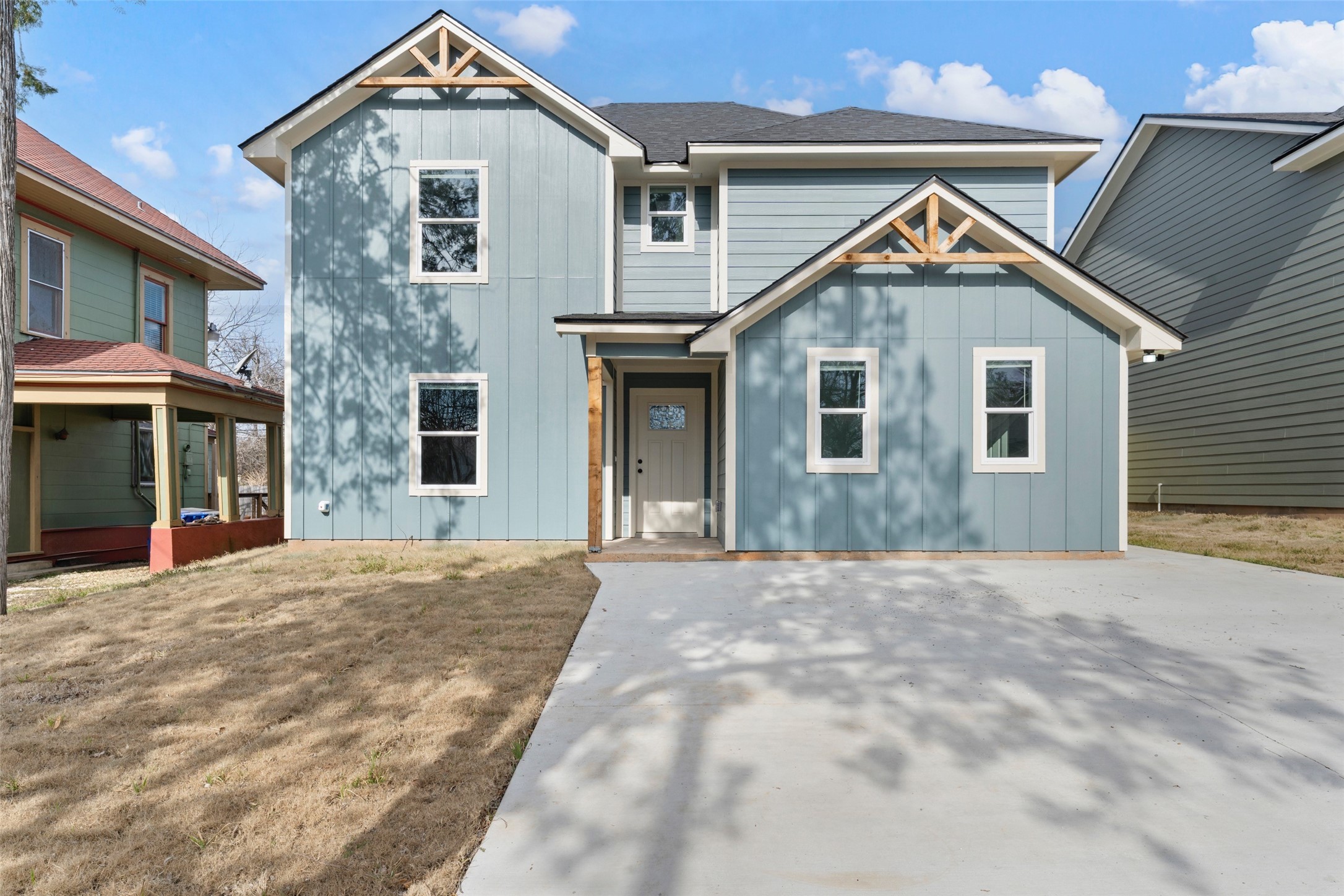 1909 Sanger Avenue Waco TX 76707
