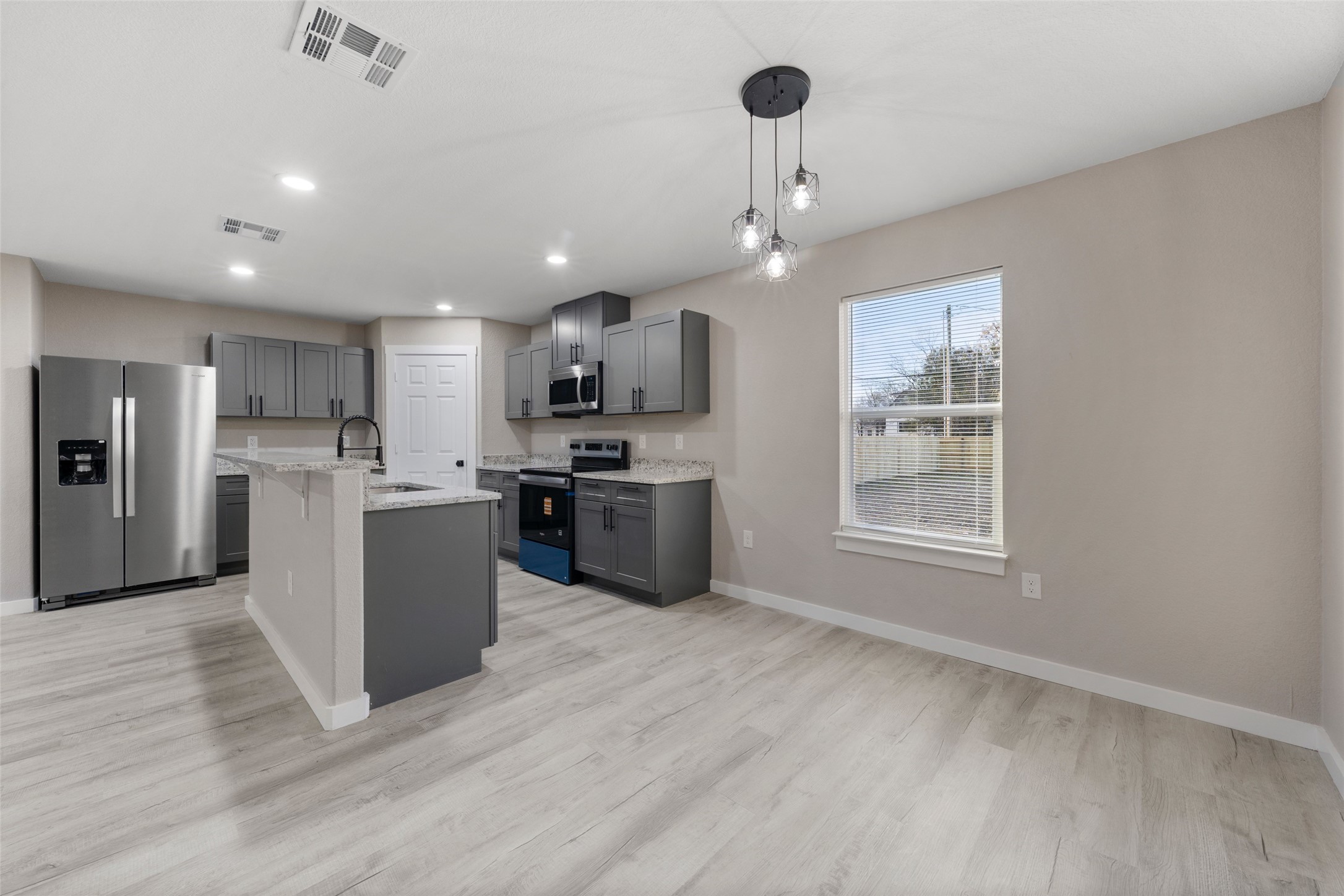 1909 Sanger Avenue Waco TX 76707