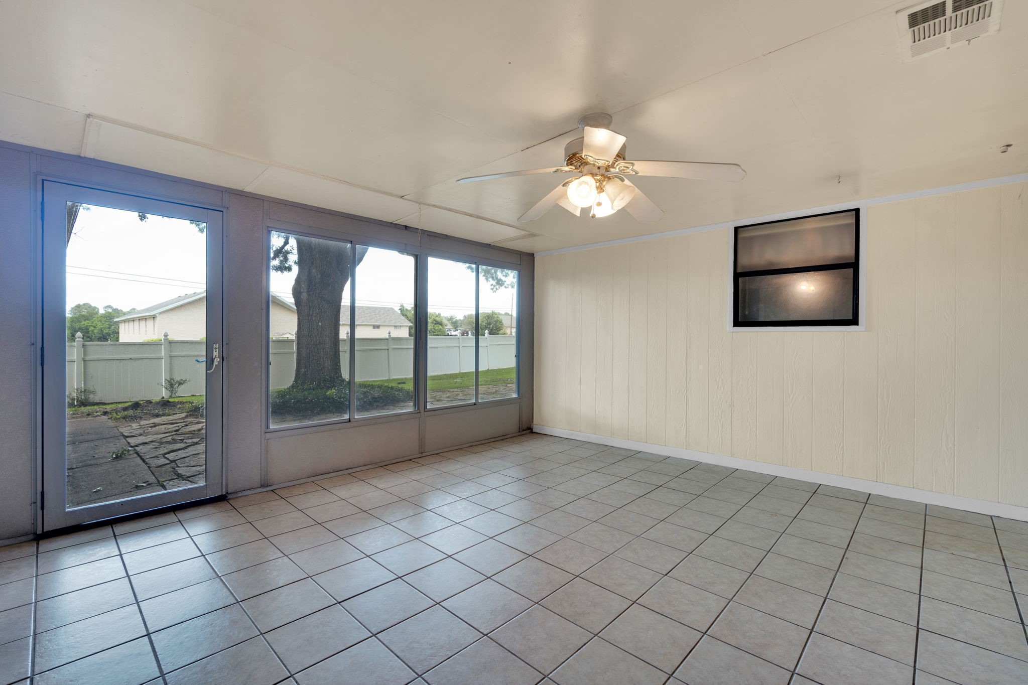 1710 Williamsburg Circle Ennis TX 75119