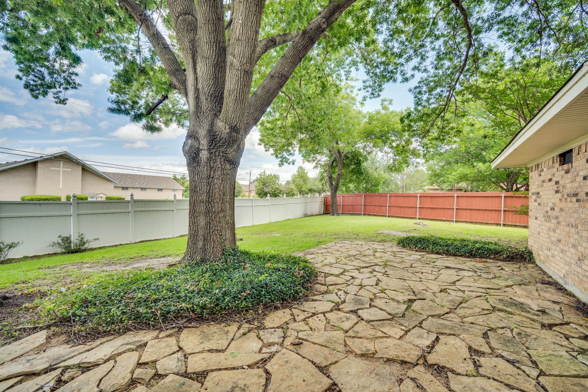 1710 Williamsburg Circle Ennis TX 75119