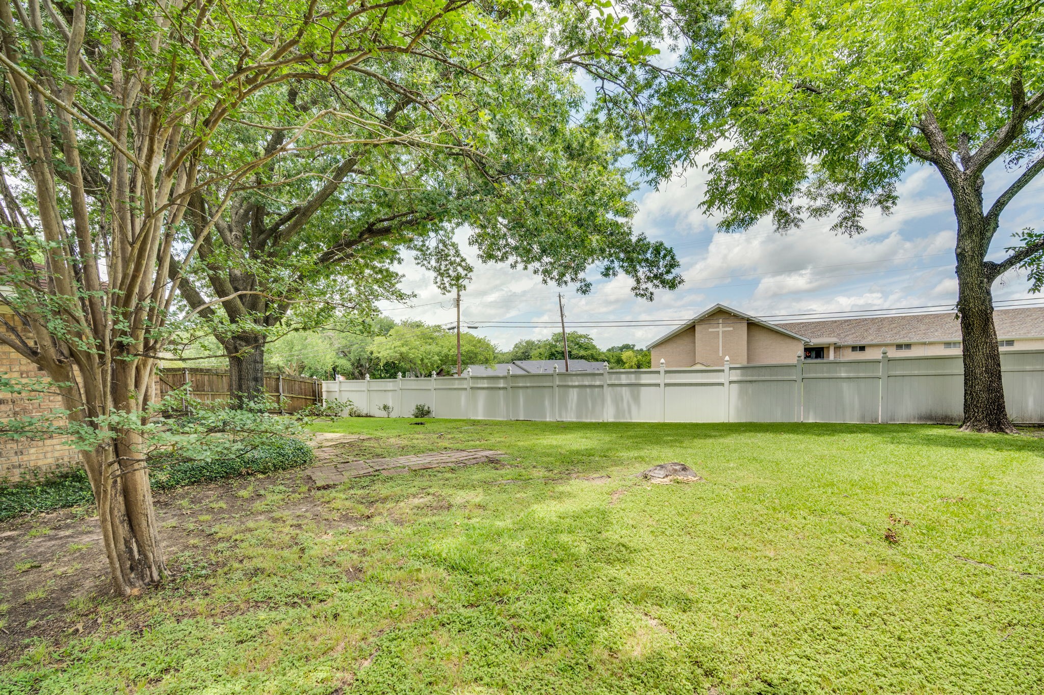 1710 Williamsburg Circle Ennis TX 75119