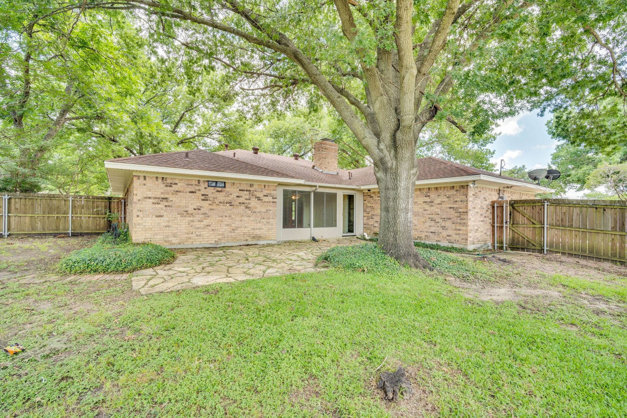 1710 Williamsburg Circle Ennis TX 75119