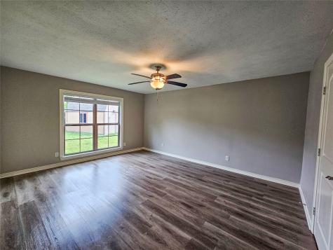 3717 Red Oak Drive Garland TX 75043