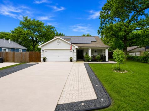 3031 Delaware Trail Lake Worth TX 76135