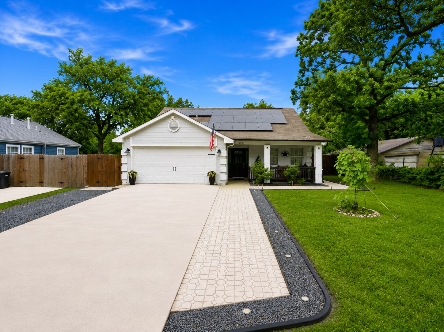 3031 Delaware Trail Lake Worth TX 76135