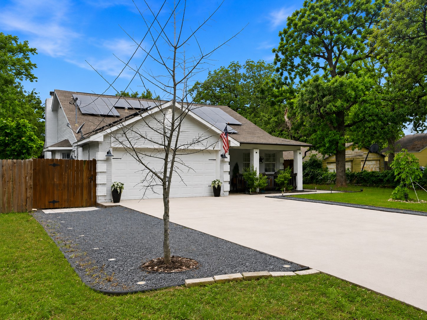 3031 Delaware Trail Lake Worth TX 76135