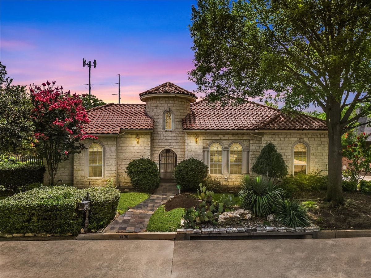 4109 Bishop Creek Court Arlington TX 76016
