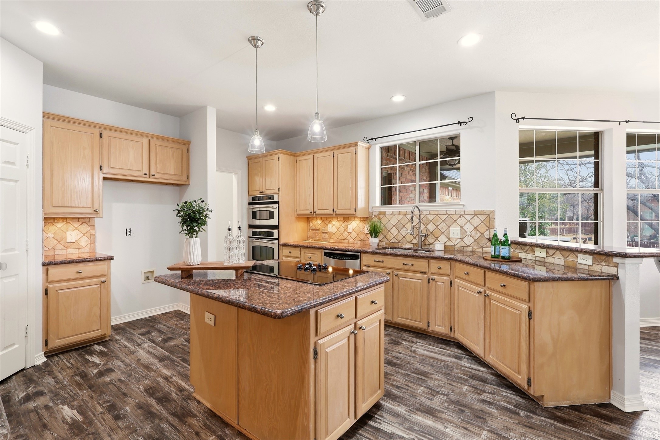 1904 Strait Lane Flower Mound TX 75028